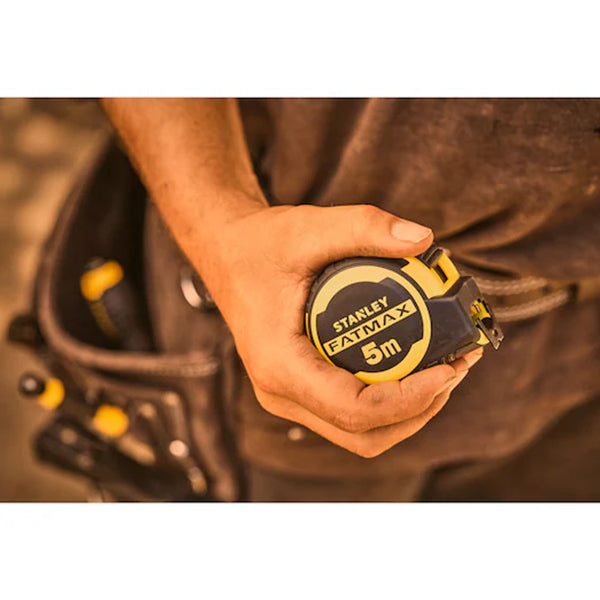 981 A - Professional measuring tapes with shockproof coating - Usag 981 A - Professional measuring tapes with shockproof coating - Usag